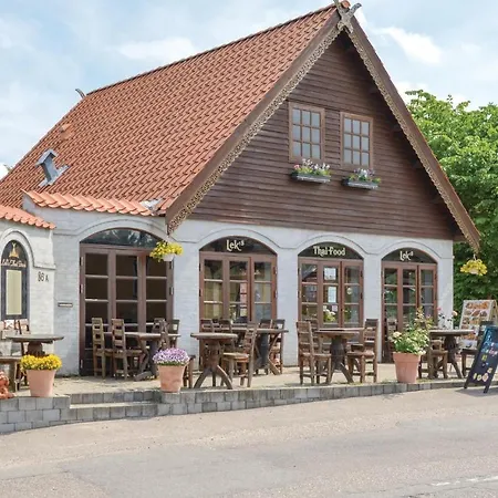 Three-bedroom Holiday In Feriehus *